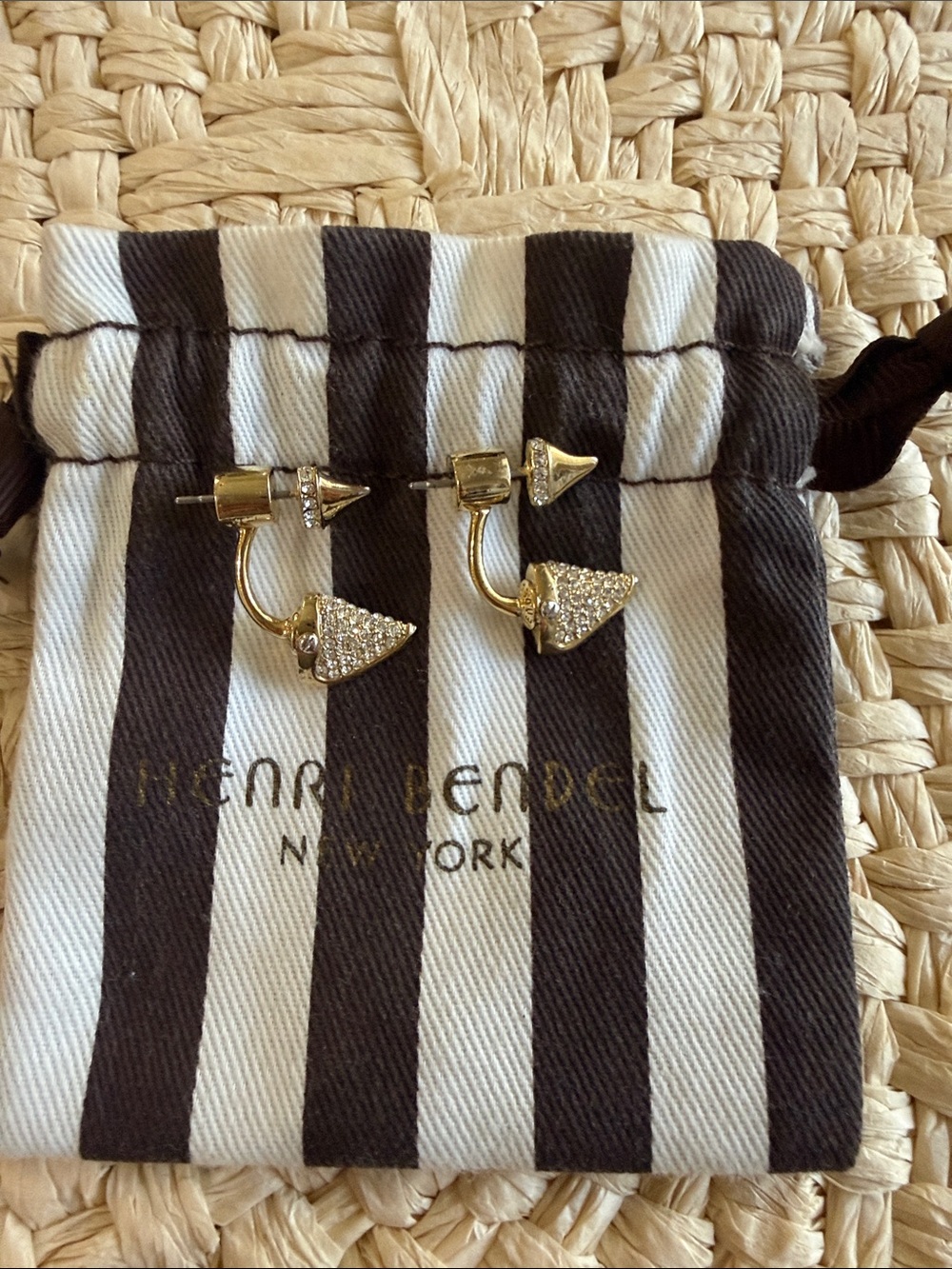 henri bendel Gold Crystal Arrowback Stud Earrings